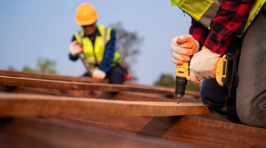 Expert flood damage restoration services in Lampe, MO